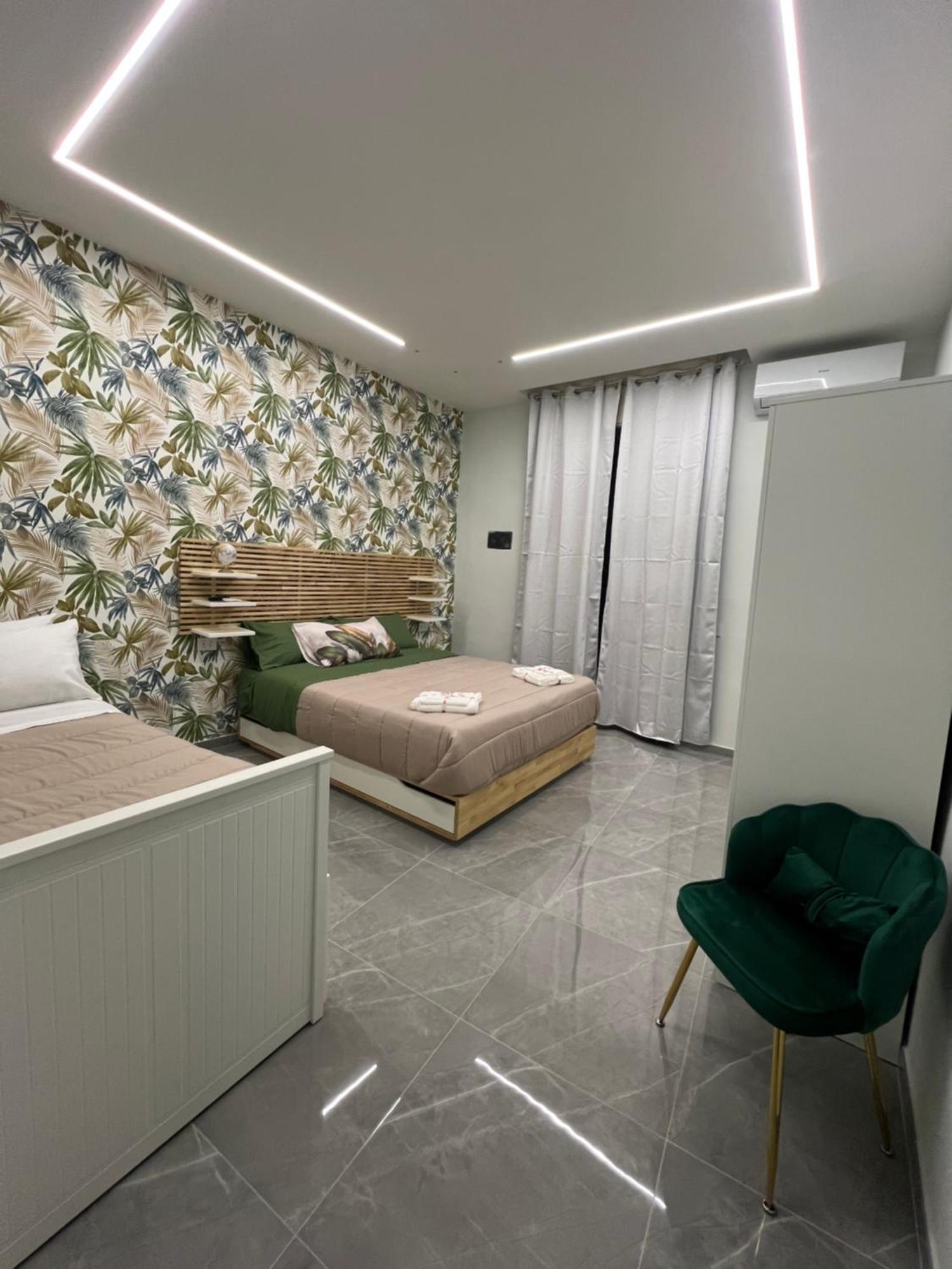 Napoli Centro-La Casa Di Salvatore Exterior foto
